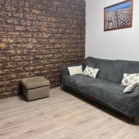 Comfortable Close To Bunkers Del Carmel! *